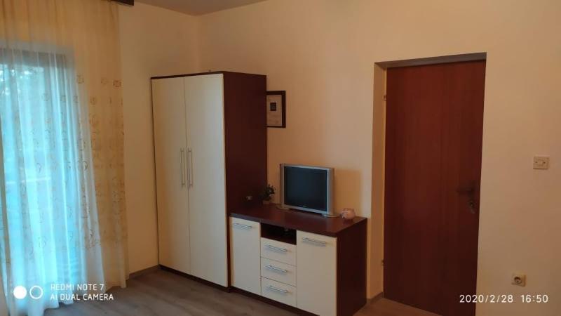 Studio Apartment Marcelina Preko Luaran gambar